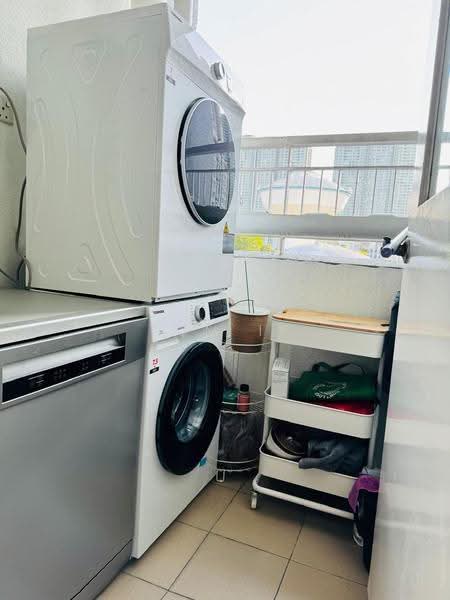 Service Residence for Sale at Solaris Dutamas - Tom Ip - Balcony - PropertyGuru.com.my