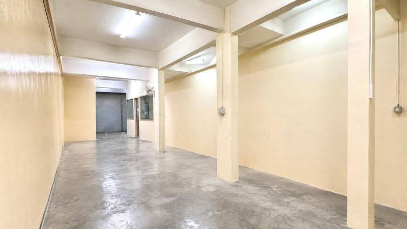 Shop for Sale in Taman Ungku Tun Aminah (Skudai) - Janlly Jong - Interior - PropertyGuru.com.my