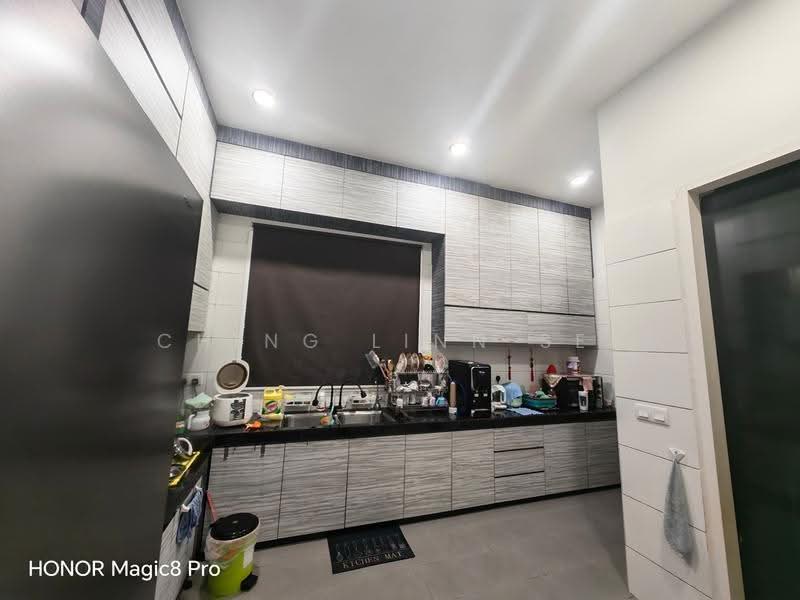 Rumah Teres 2-Tingkat untuk Dijual di Taman Satu Krubong (Krubong) - Ching Linn Sei - Kitchen - PropertyGuru.com.my