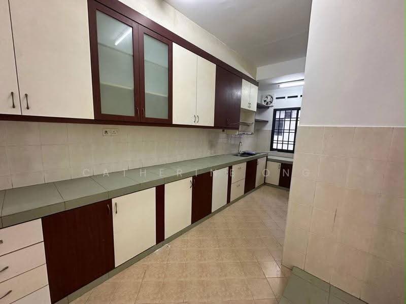 2-storey Terraced House for Sale in Skudai (Johor) - Catherine Ong - Kitchen - PropertyGuru.com.my