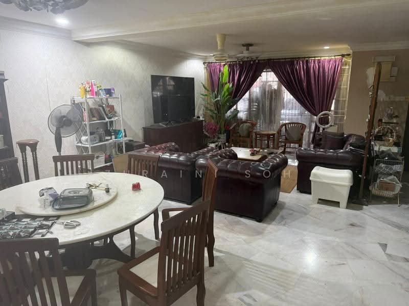 2-storey Terraced House for Sale in Saujana Puchong (Puchong) - Zuraini Soh - Living Room - PropertyGuru.com.my