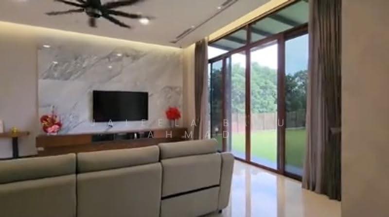 Bungalow House untuk Dijual di Shah Alam (Selangor) - Jaleela Banu Ahmad - Living Room - PropertyGuru.com.my