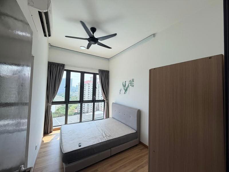Kediaman Servis untuk Disewa di SkyVille 8 @ Benteng 8 - Hin Shen - Bedroom - PropertyGuru.com.my