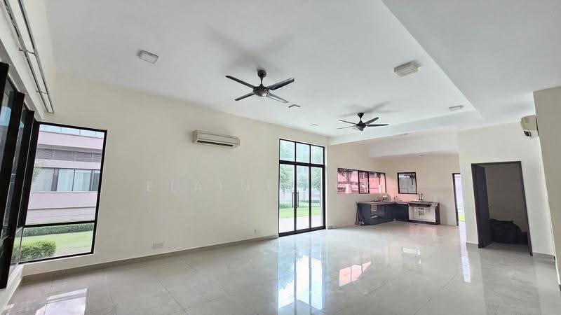 Rumah Teres untuk Dijual di Prima Selayang (Selayang) - Elaine Loke - Living Room - PropertyGuru.com.my
