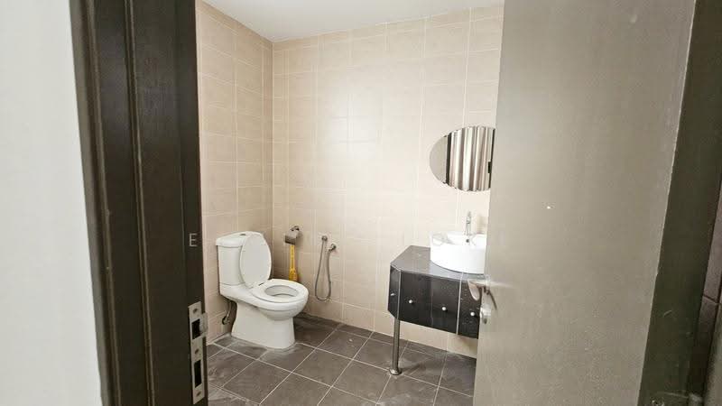 Rumah Teres untuk Dijual di Prima Selayang (Selayang) - Elaine Loke - Bathroom - PropertyGuru.com.my