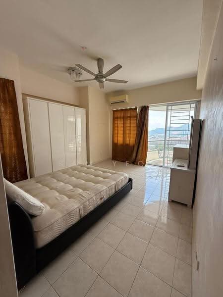 Kondominium untuk Dijual di Coastal Tower - Sam Yeoh - Bedroom - PropertyGuru.com.my