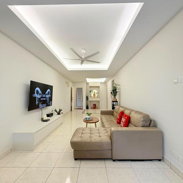 Kondominium untuk Dijual di Ketumbar Hill - KINKI CHAN - Living Room - PropertyGuru.com.my