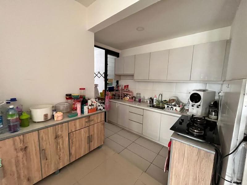 Kondominium untuk Dijual di Ken Rimba Condominium 1 - Philip Chin - Kitchen - PropertyGuru.com.my