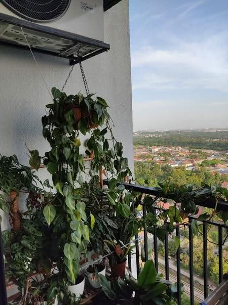 Kondominium untuk Dijual di Ken Rimba Condominium 1 - Philip Chin - Balcony - PropertyGuru.com.my