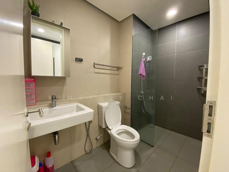 Service Residence for Rent at Paloma @ Tropicana Metropark - Kimberly Chai - Bathroom - PropertyGuru.com.my