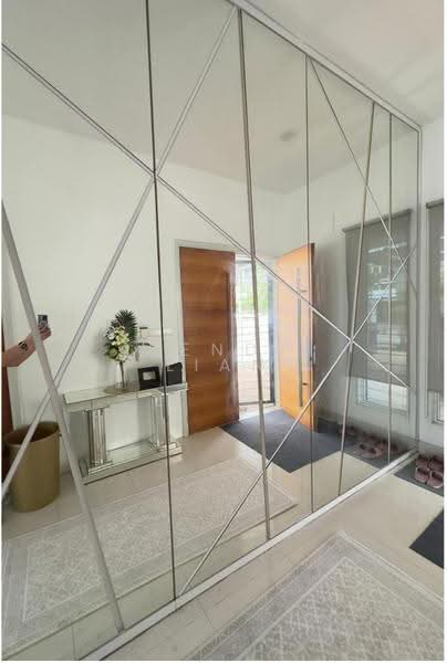 Bungalow House for Rent in Sunway Rymba Hills (Petaling Jaya) - Wendy Lian - Entrance - PropertyGuru.com.my
