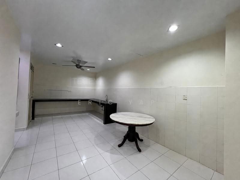 Rumah Kluster untuk Dijual di Taman Aman Perdana (Kapar) - Eric Yap - Kitchen - PropertyGuru.com.my