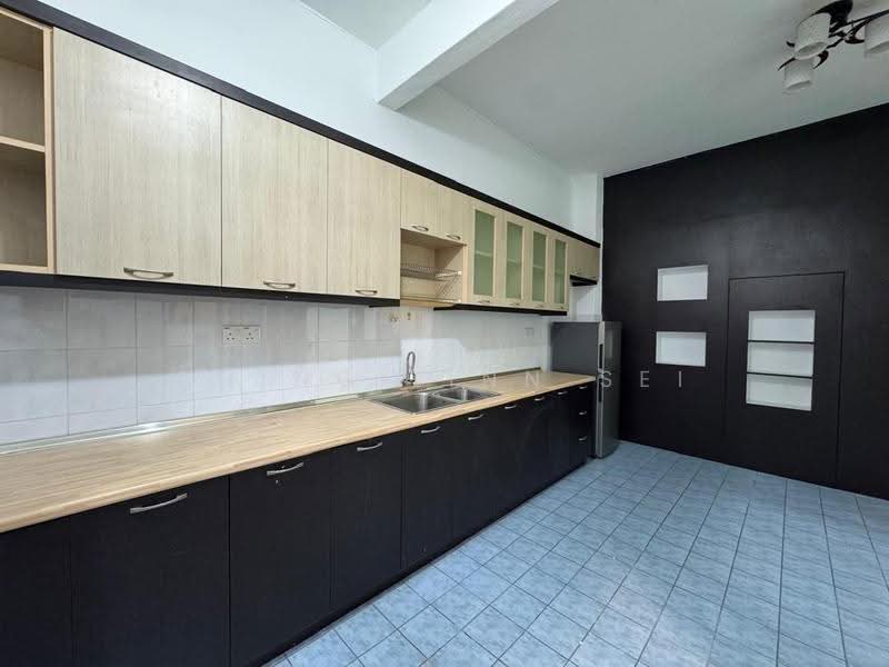 Semi-Detached House for Sale in Taman Merdeka (Batu Berendam) - Ching Linn Sei - PropertyGuru.com.my