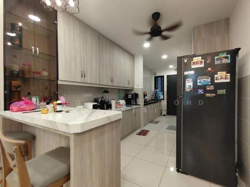 Rumah Teres 2-Tingkat untuk Disewa di Elmina (Shah Alam) - Mohd Zakri Mohd Zamberi - Kitchen - PropertyGuru.com.my