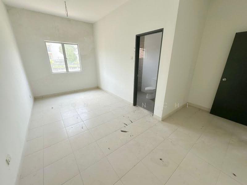 Rumah Berkembar untuk Dijual di Bandar Seri Coalfields (Sungai Buloh) - Yeong Wan Chi - PropertyGuru.com.my