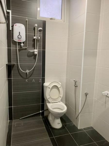 Condominium for Rent at The Oasis - Kaze Kang - Bathroom - PropertyGuru.com.my