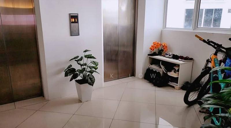 Kondominium untuk Dijual di The Clovers - Frank Low - Entrance - PropertyGuru.com.my