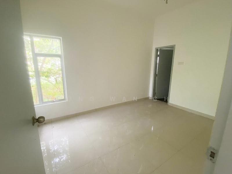 Semi-Detached House for Sale in Sungai Buloh (Selangor) - Yeong Wan Chi - PropertyGuru.com.my