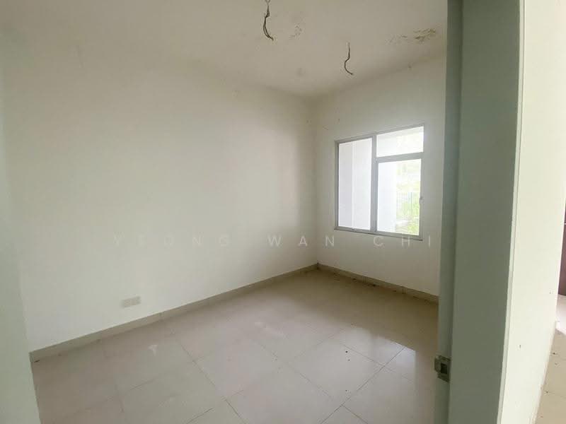Semi-Detached House for Sale in Sungai Buloh (Selangor) - Yeong Wan Chi - PropertyGuru.com.my