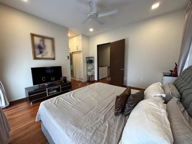 Semi-Detached House for Sale in Kajang (Selangor) - Chris Lim Pek Yean - Bedroom - PropertyGuru.com.my