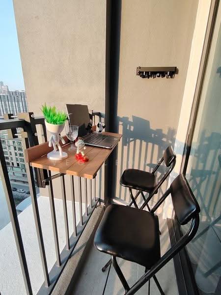 Kediaman Servis untuk Disewa di SWNK Houze @ BBCC - Veo Leong - Balcony - PropertyGuru.com.my