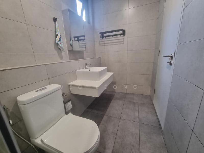 Kediaman Servis untuk Disewa di SWNK Houze @ BBCC - Veo Leong - Bathroom - PropertyGuru.com.my