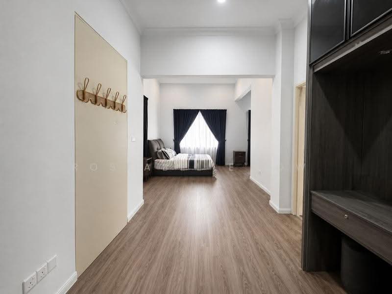 Semi-Detached House for Sale in Bandar Bukit Puchong (Puchong) - Roseabelle Low - Bedroom - PropertyGuru.com.my