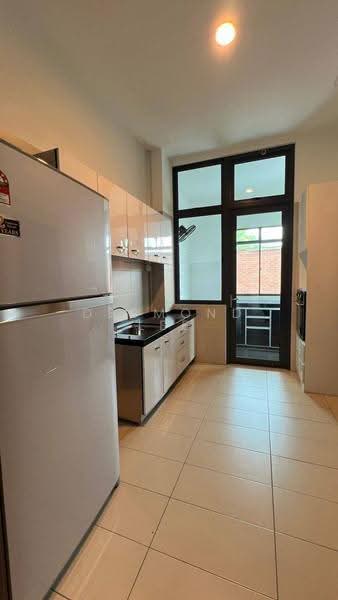 Semi-Detached House for Rent in Johor Bahru (Johor) - Desmond Lee - Kitchen - PropertyGuru.com.my