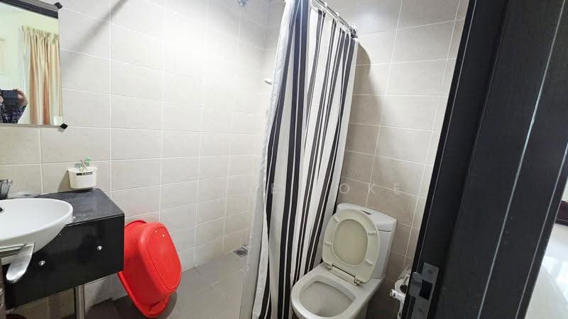 Rumah Teres 3-Tingkat untuk Dijual di Prima Selayang (Selayang) - Elaine Loke - Bathroom - PropertyGuru.com.my