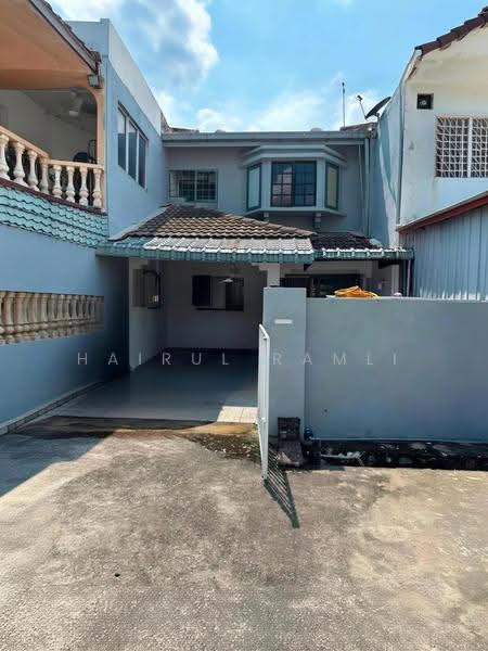 2-storey Terraced House for Sale in Pandan Perdana (Cheras) - Hairul Ramli - Exterior - PropertyGuru.com.my