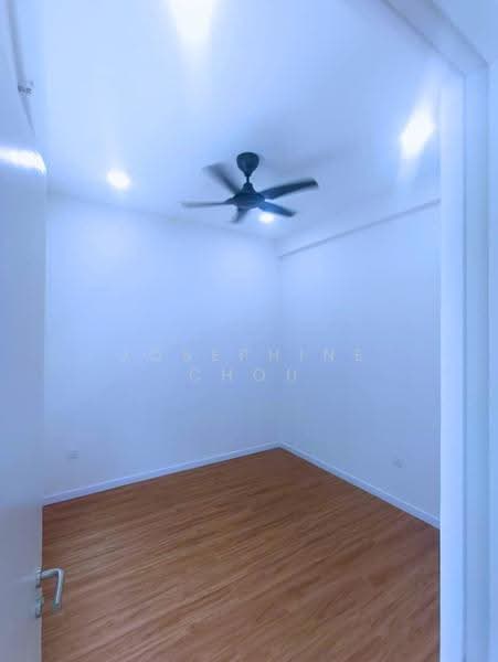 Service Residence for Sale at The Glenz @ Glenmarie - Josephine Chou - Interior - PropertyGuru.com.my