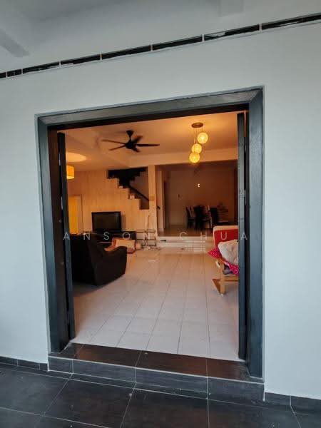 2-storey Terraced House for Rent in Taman Mount Austin (Tebrau) - Anson Chua - Living Room - PropertyGuru.com.my