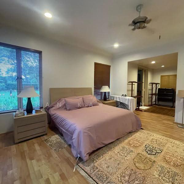 Bungalow House for Sale in Leisure Farm (Gelang Patah) - Tan Kai Lun - Bedroom - PropertyGuru.com.my