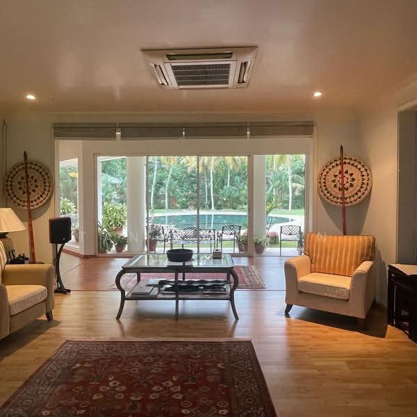 Bungalow House for Sale in Leisure Farm (Gelang Patah) - Tan Kai Lun - Living Room - PropertyGuru.com.my