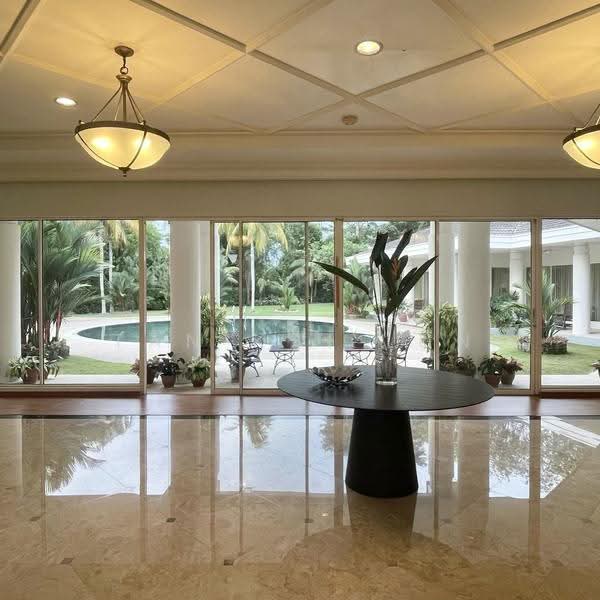 Bungalow House for Sale in Leisure Farm (Gelang Patah) - Tan Kai Lun - Lobby - PropertyGuru.com.my