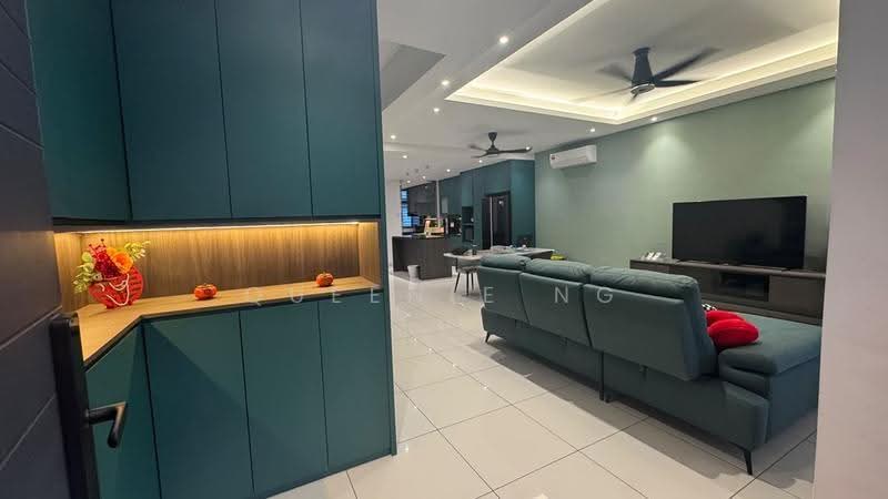 Rumah Teres 2-Tingkat untuk Dijual di Taman Sutera Utama (Skudai) - Queenie Ng - Living Room - PropertyGuru.com.my
