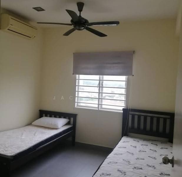 Apartment for Sale at Vista Mutiara - Jack Chan - Bedroom - PropertyGuru.com.my