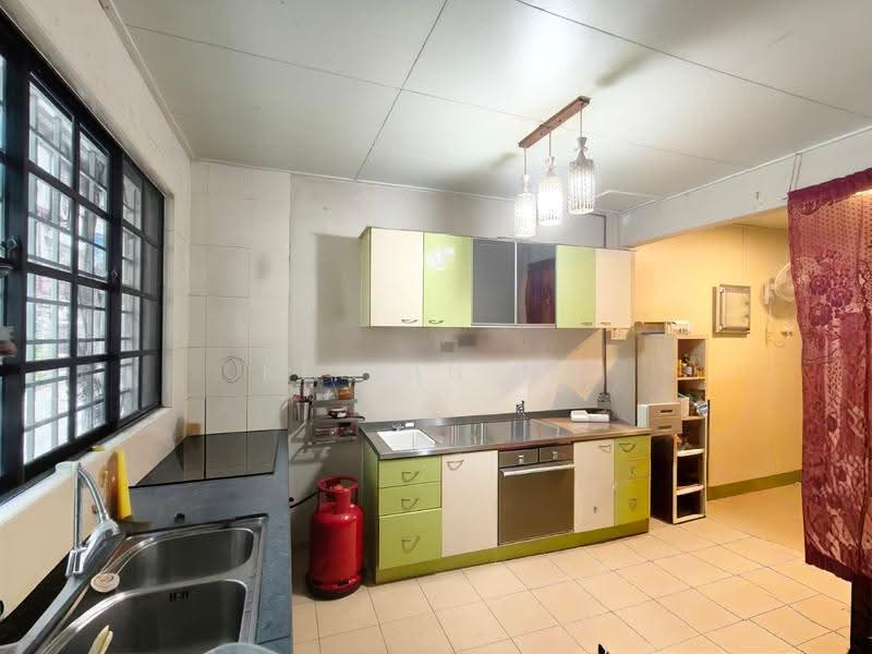 Rumah Teres 2-Tingkat untuk Dijual di Taman Seri Bahagia (Cheras) - Kelvin Ng - Kitchen - PropertyGuru.com.my