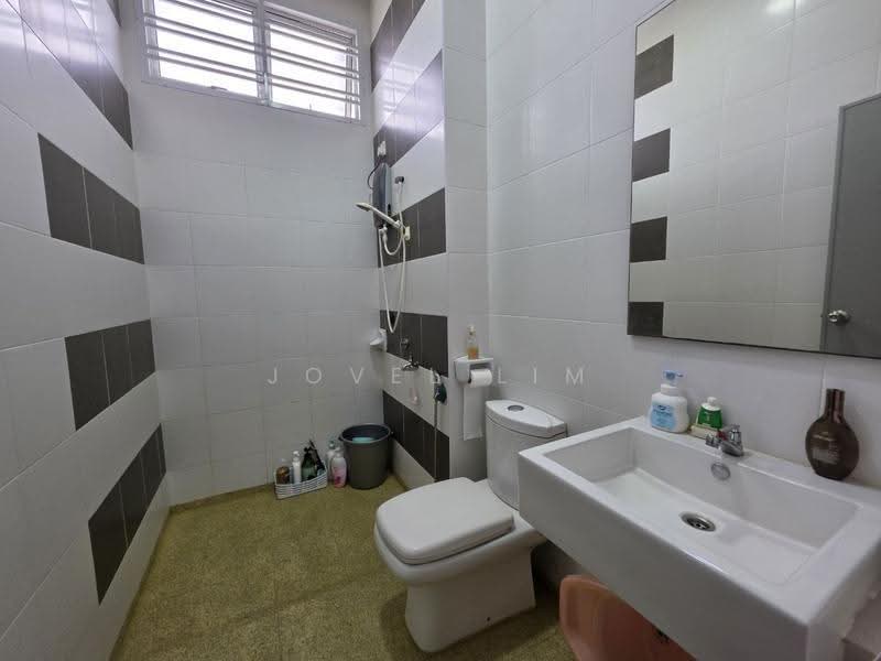 2-storey Terraced House for Sale in Ulu Tiram (Johor) - Jovel Lim - Bathroom - PropertyGuru.com.my