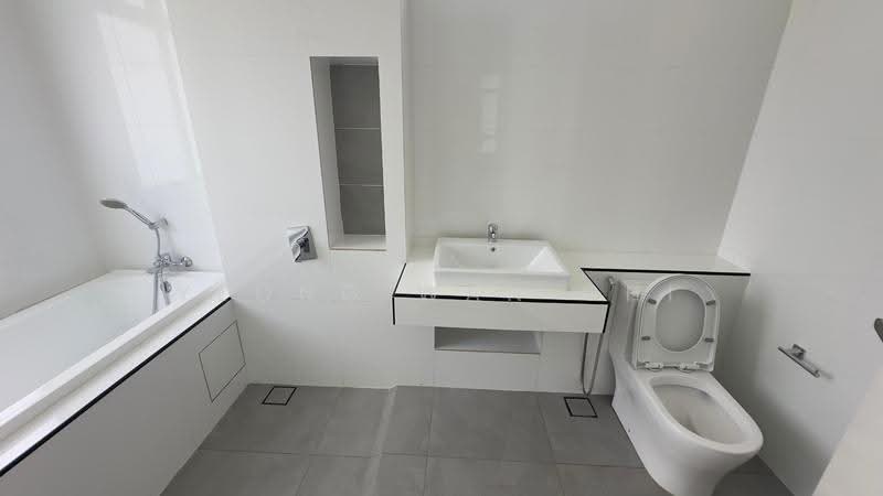 Bungalow House for Sale in Kuala Selangor (Selangor) - Yeong Wan Chi - PropertyGuru.com.my