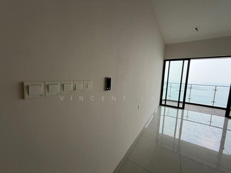 Condominium for Sale at Kings Bay @ Country Garden Danga Bay - Vincent Lai - Balcony - PropertyGuru.com.my