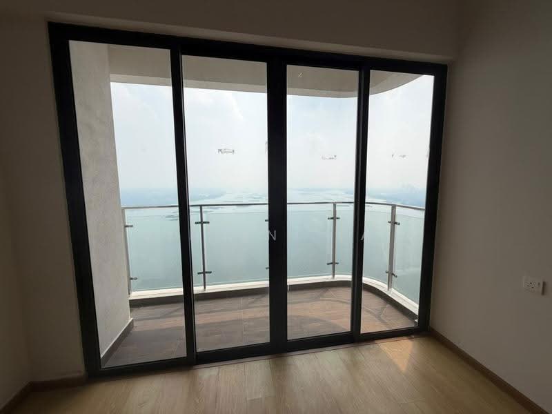 Condominium for Sale at Kings Bay @ Country Garden Danga Bay - Vincent Lai - Balcony - PropertyGuru.com.my