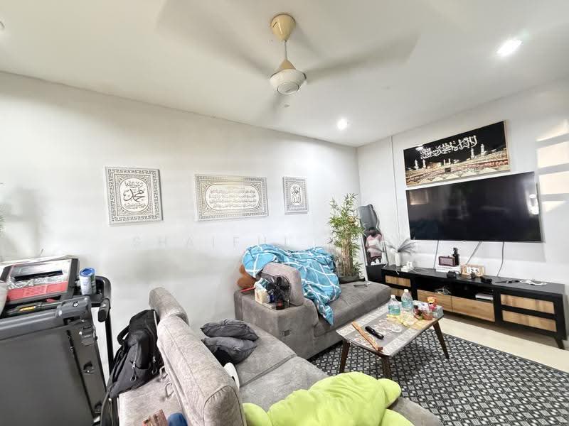 1-storey Terraced House for Sale in Taman Gadong Putra (Labu) - Shaiful Rudy - Living Room - PropertyGuru.com.my