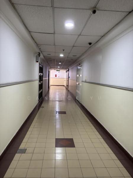 Shop / Office for Sale in Kelana Jaya (Petaling Jaya) - Candice Yu - Corridor - PropertyGuru.com.my