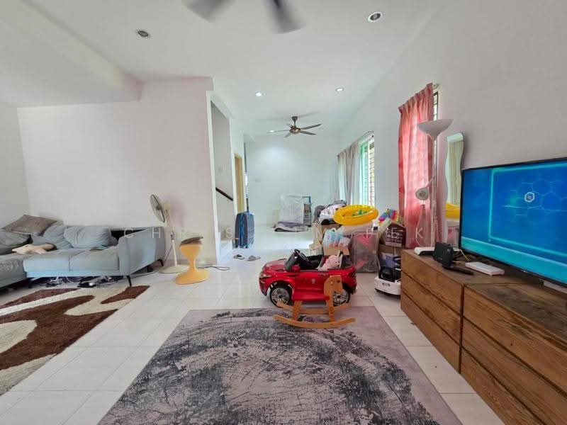 Rumah Teres untuk Dijual di Bandar Mahkota Cheras (Cheras) - Chris Lim Pek Yean - Living Room - PropertyGuru.com.my