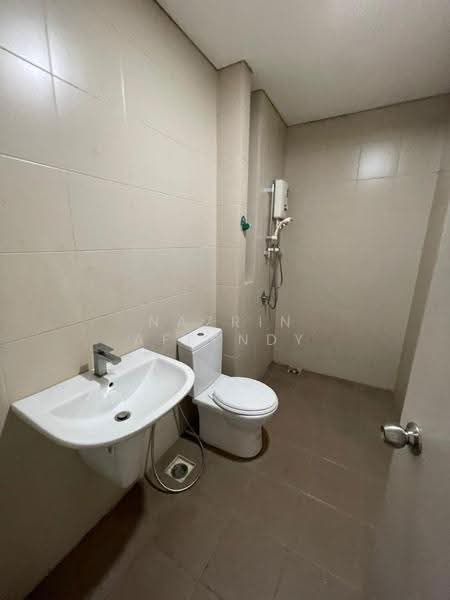 Kediaman Servis untuk Disewa di i-Suite @ i-City - Nazrin Affendy - Bathroom - PropertyGuru.com.my