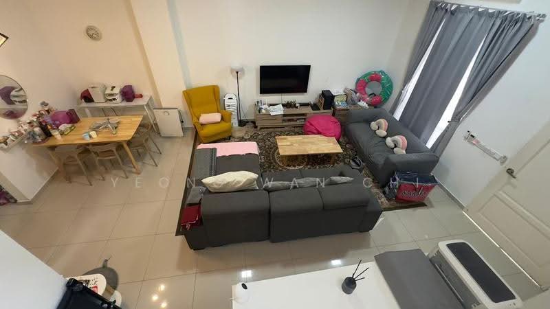 Rumah Teres 2-Tingkat untuk Dijual di Eco Grandeur (Puncak Alam) - Yeong Wan Chi - Living Room - PropertyGuru.com.my