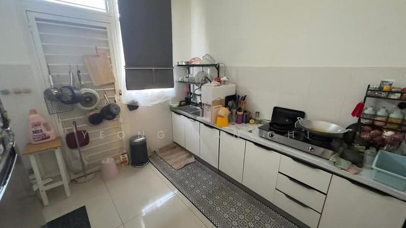 Rumah Teres 2-Tingkat untuk Dijual di Eco Grandeur (Puncak Alam) - Yeong Wan Chi - Kitchen - PropertyGuru.com.my