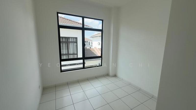 Rumah Teres 2-Tingkat untuk Dijual di Eco Grandeur (Puncak Alam) - Yeong Wan Chi - PropertyGuru.com.my