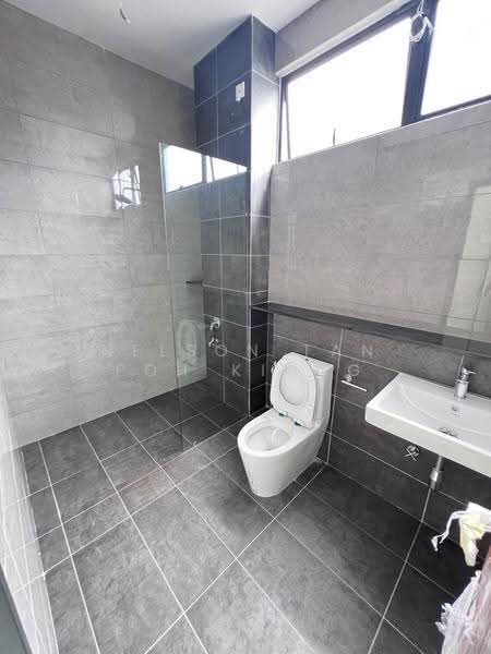 Rumah Kluster untuk Dijual di Johor Bahru (Johor) - Nelson Tan Poh Kiong - Bathroom - PropertyGuru.com.my